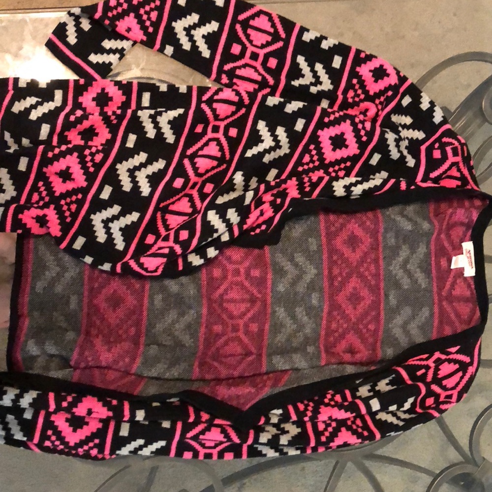 Cardigan/Sweater